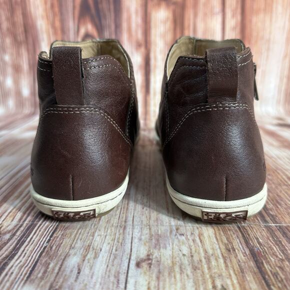 Taos BOOTSIE Womens Sz 7.5 Brown Leather Side Zip Up Booties Ankle Boots Shoes - Picture 4 of 10